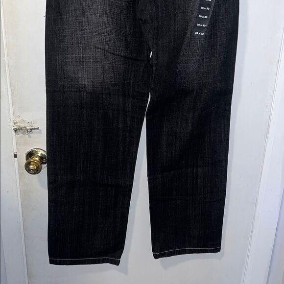 STYLO DNM Black Distressed Black Y2K Straight Leg Jeans- 36x32 NWT! - Picture 6 of 8